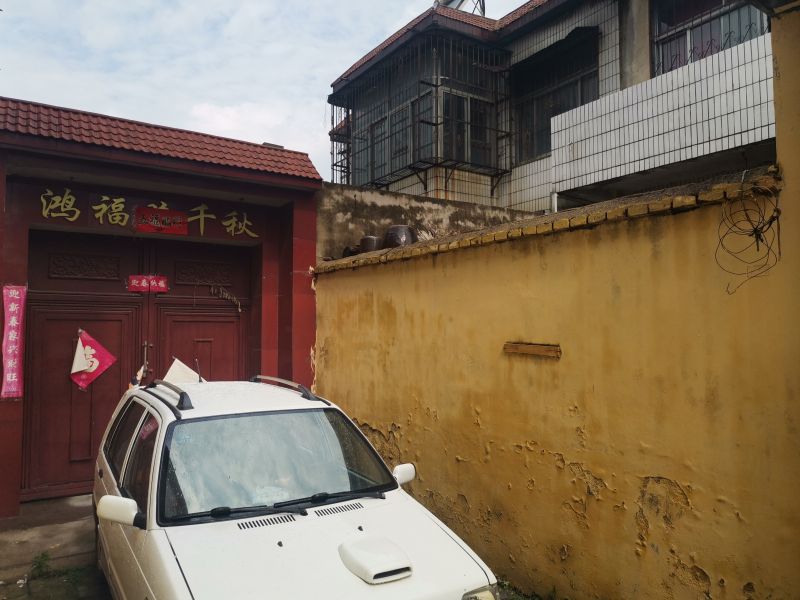 4室2廳2衛850元/月200m2普通裝修出租