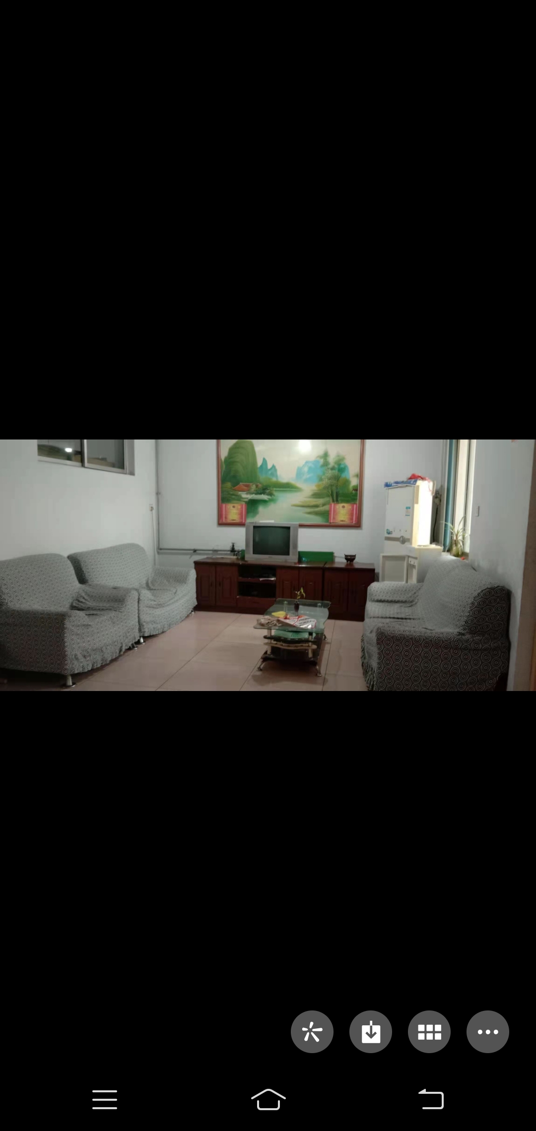 新華后街龍陽建安公司宿舍。