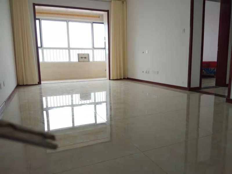 經典戶型樓層三室一廳一廚一衛個人房源首次出租