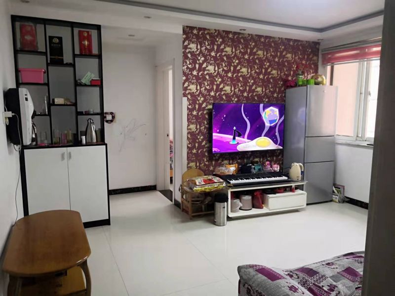 精裝修2室2廳1衛72m269萬元