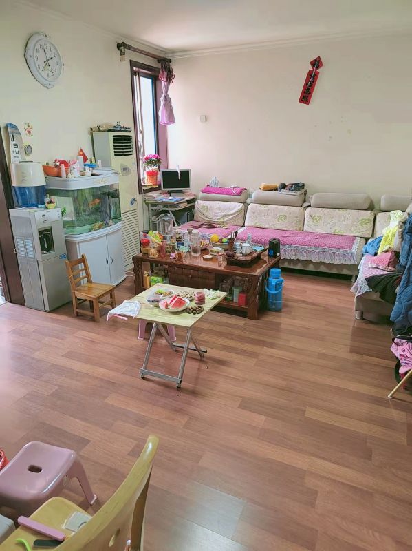 精裝修3室2廳1衛108m2