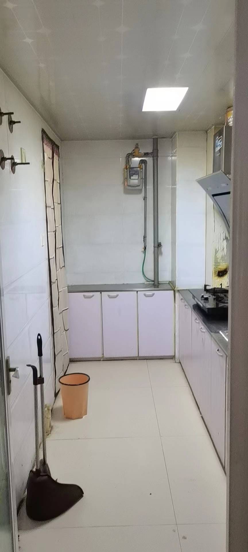 普通裝修3室1廳1衛96m21500元/月