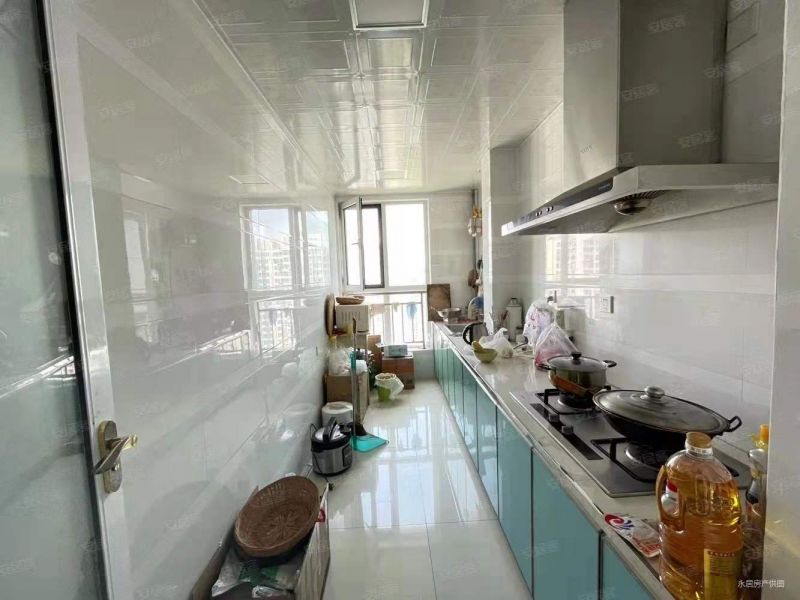 出售中央城房子