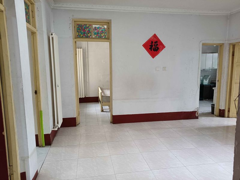 老一中宿舍68平方多層住宅出售