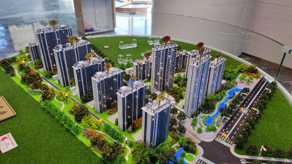 毛坯3室2廳2衛108m2 124㎡  129㎡  135㎡  價格可議