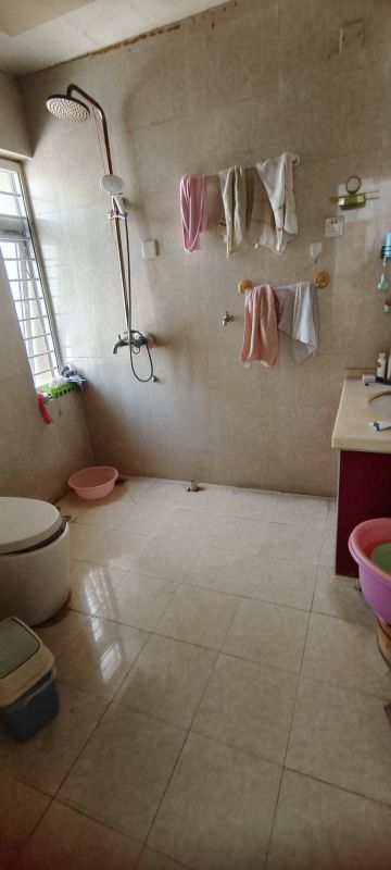 普通裝修2室2廳1衛90m21500元/月