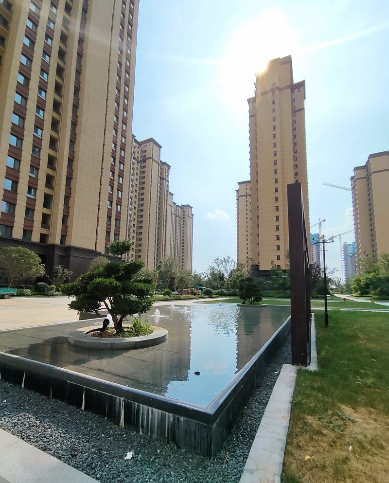 房東直售！2室1廳1衛51萬元86m2毛坯。送12平方儲藏室