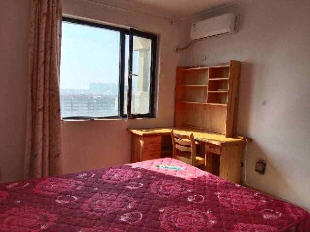 精裝修3室2廳2衛129m21600元/月