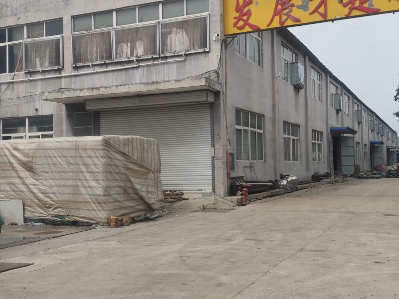 普通裝修5室0廳0衛3300m21000元/月