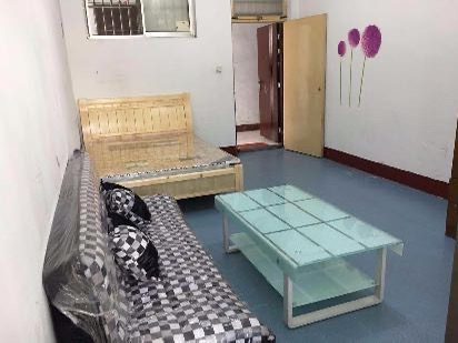 普通裝修1室1廳1衛38m2700元/月