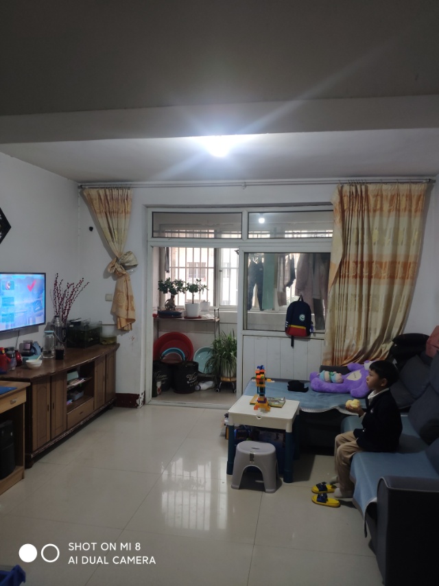 普通裝修3室2廳1衛85m21100元/月