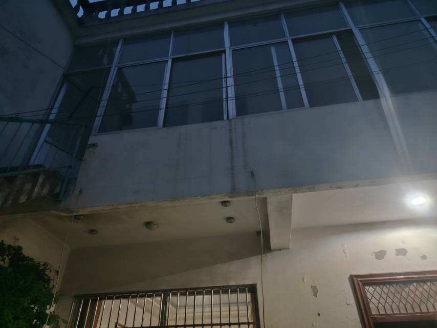 普通裝修3室1廳1衛80m2500元/月