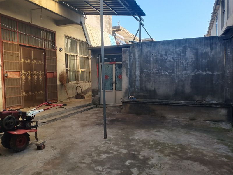 普通裝修獨院出租