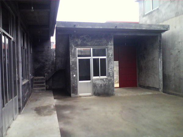 滕州市荊河西路西轉盤鋼材市場附近大彥東村