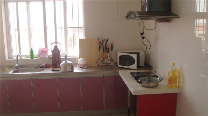 精裝修，新房，即搬即住