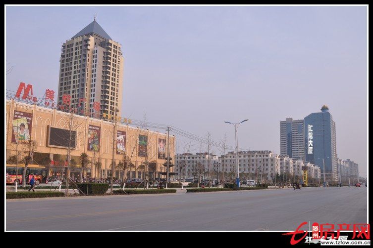 匯龍大廈一至三層五千平方營業房出售