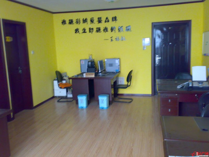 市中心人民醫院旁邊辦公室高層居住辦公均可