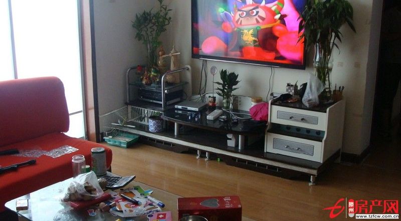 市中心人民醫院旁邊，最便宜最優質的房子，咨詢量最高的房子！