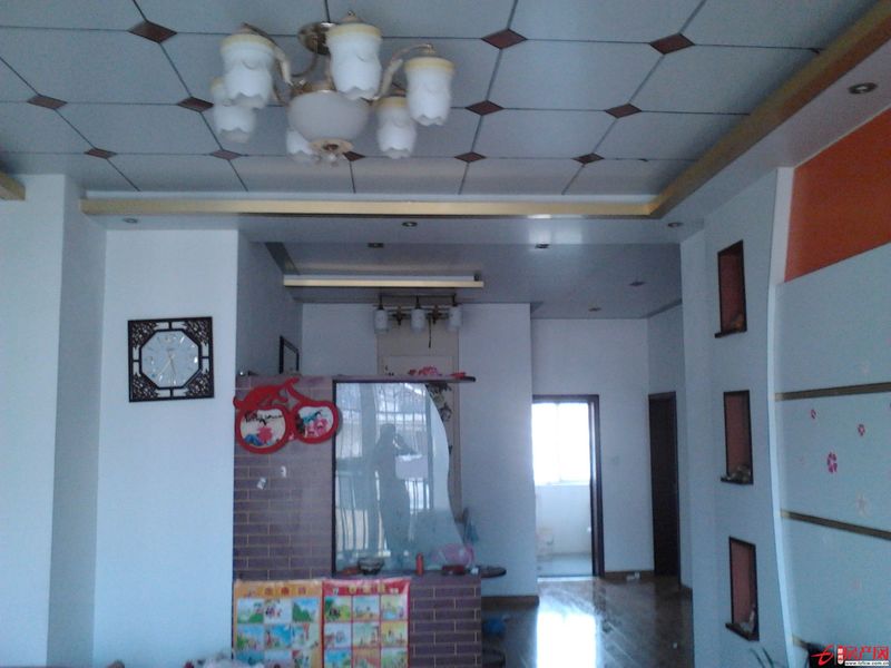 豪華裝修，精品出售