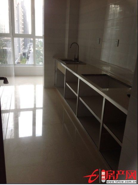 新裝修，地暖，學區房