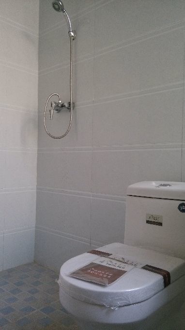 饃饃莊北區，全新裝修房出租！