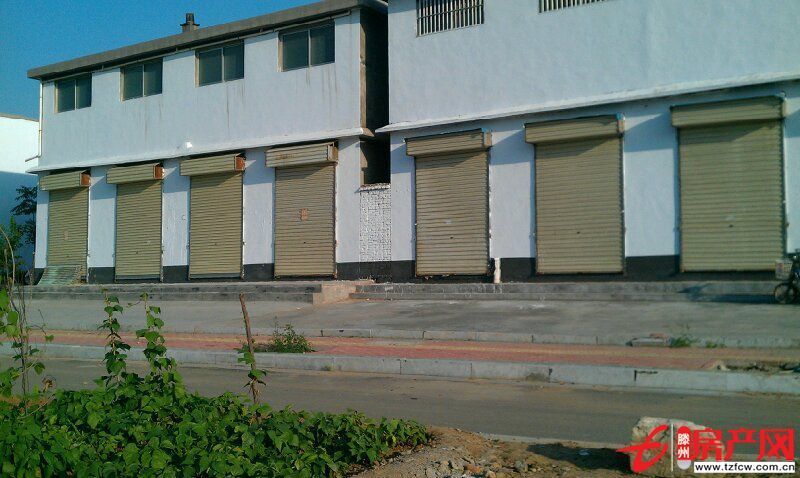 獨院樓下四間門面房共兩層可住可經營