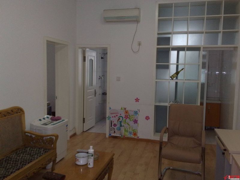 找到了找到了一室一廳拎個小牙刷即可入住