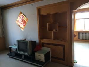 荊河小區，拎包即住，家具齊全