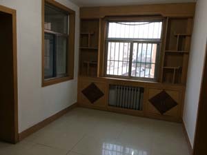 水電暖寬帶有線電視家具齊全