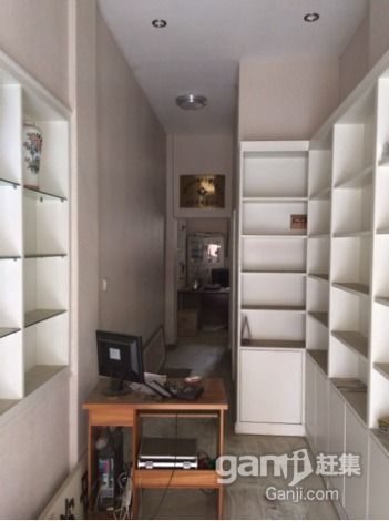 門頭房！三十六平方十八萬?。?！