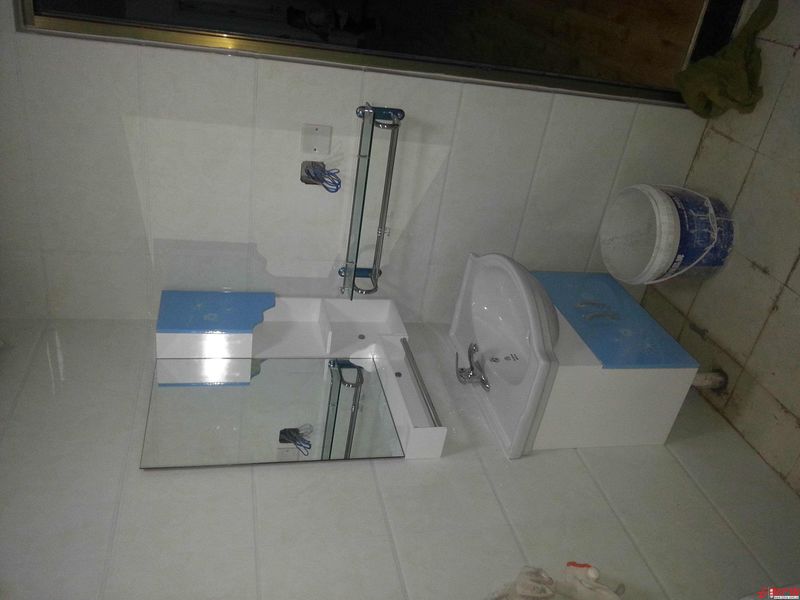 城北，多層住宅，新房新裝修，四室兩廳