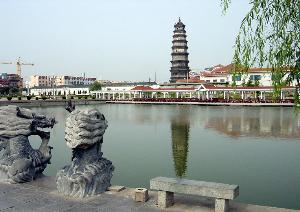 東寺院三室低樓層重點學區房
