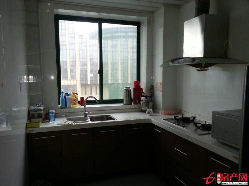 找呀找呀找房子，找到一套好房子，濱江多層，黃金樓層