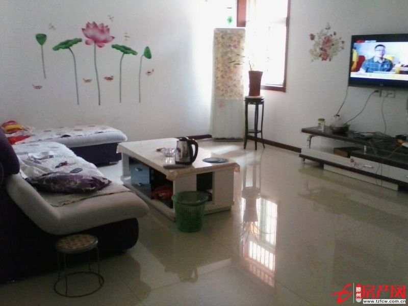 荊西花園精裝三室急售