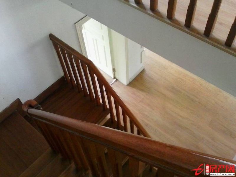 濱江國際一期復式好房