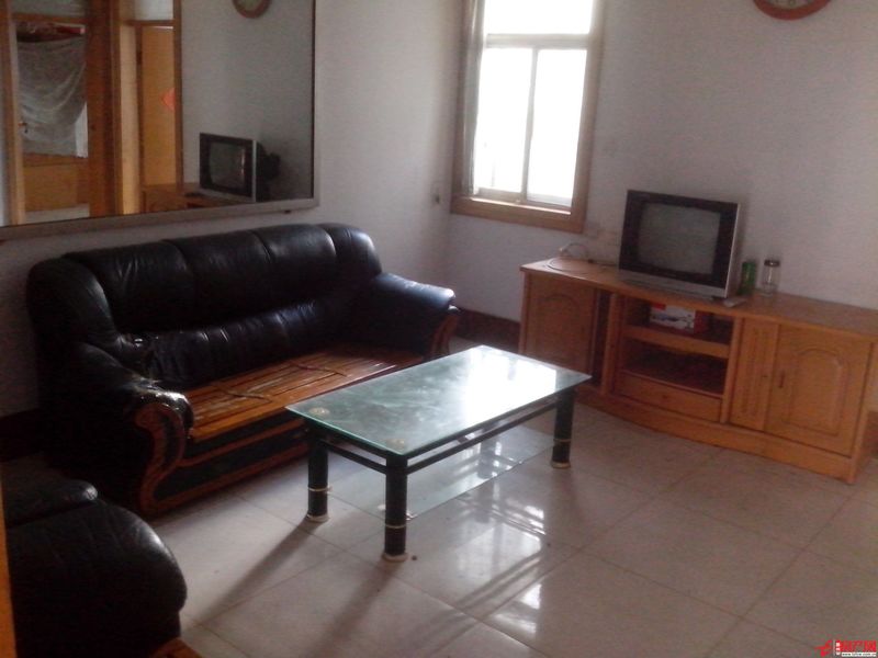 樂意花苑，精裝，全套家電、拎包即住