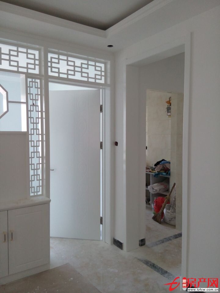 低價出售，中央城一室一廳