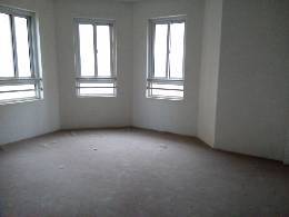 潤恒第一城內部抵賬超低價可貸款走售樓處