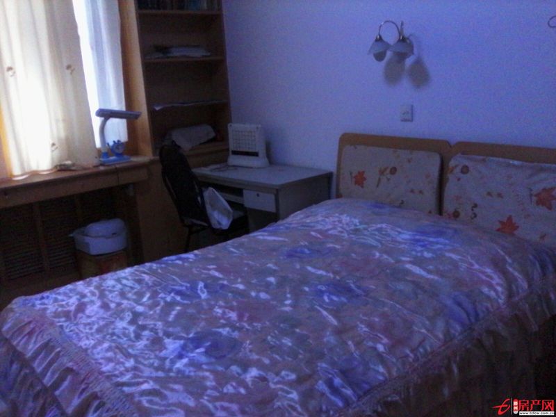 步行街北區家電齊全集體供暖