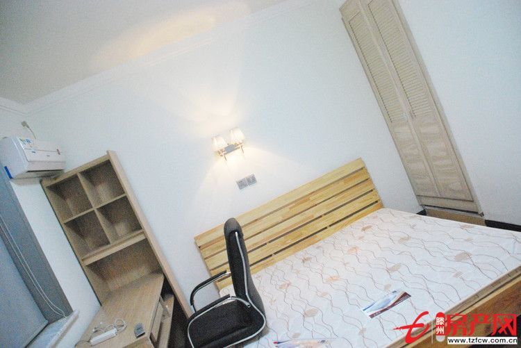 押一付一精裝二十四小時熱水拎包即住