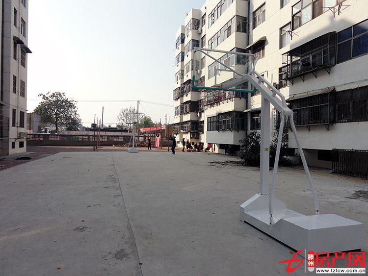 求租西站附近小區住房一套