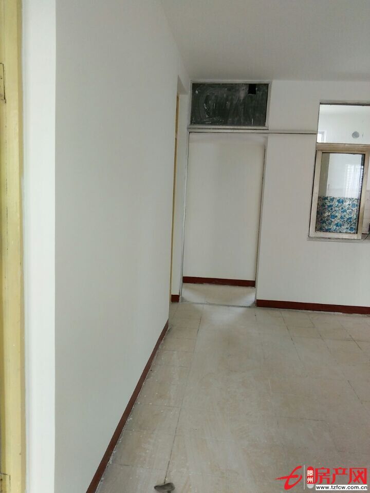 公園西門煤炭局宿舍，六樓，三居室，房產證滿五年