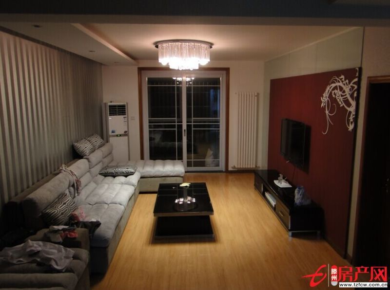 鳳凰苑小區、好房子必須搶、帶車庫