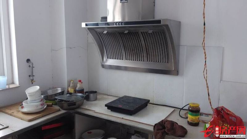 陽光麗景小區，龍泉廣場東，全套家具，拎包即住