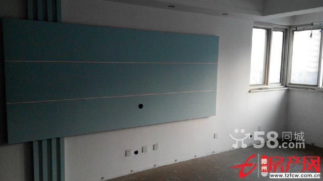 問天一期東區精裝修證滿五年可貸款