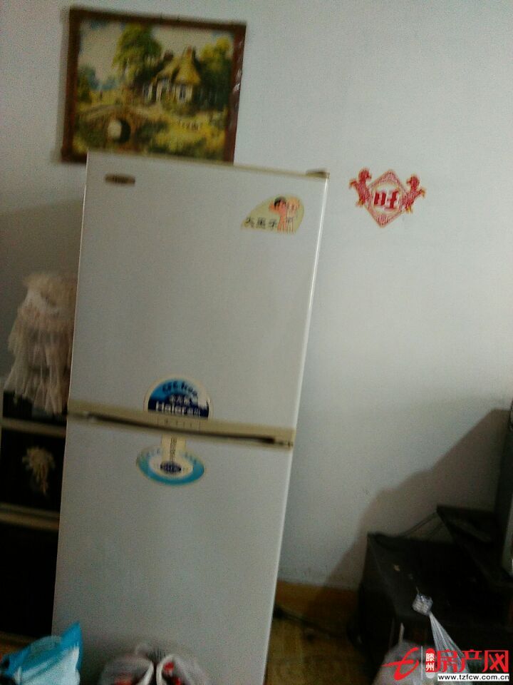 工商局宿舍出租，精裝修拎包入住。