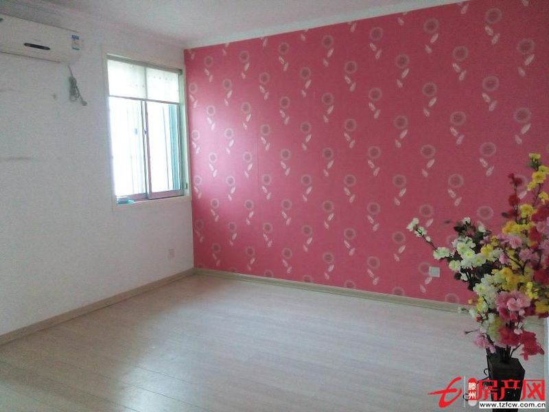 婚房精裝修證滿五年可貸款