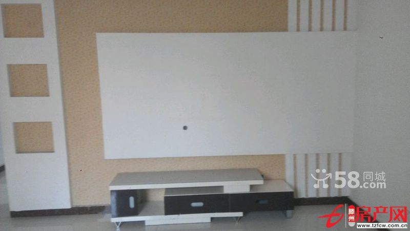 威尼斯小區，全套新家電，精裝修，供暖，很漂亮在房子