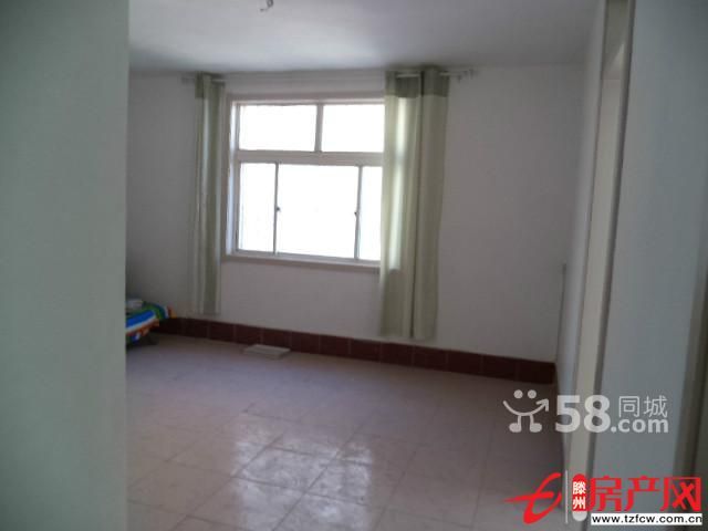 北安居小區三樓滿五年可貸款低價急售