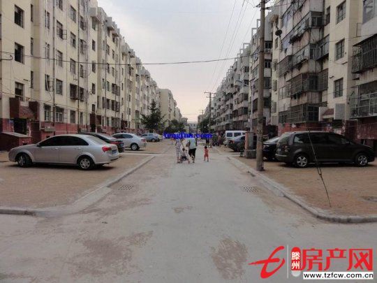 春秋閣緊湊小戶型六十平方滿五年可貸款低價出售